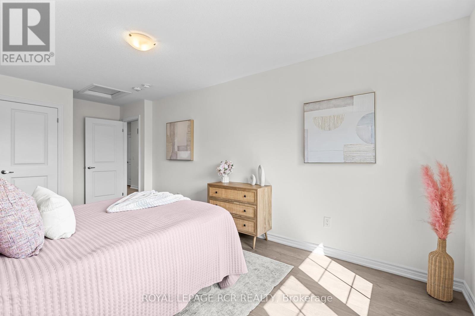 152 Winters Way, Shelburne, Ontario  L9V 3Y1 - Photo 19 - X12293913