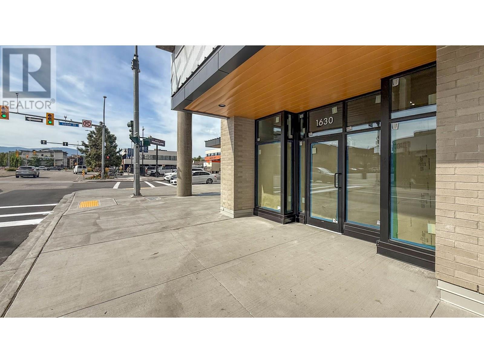 1630 Water Street Kelowna Photo 6