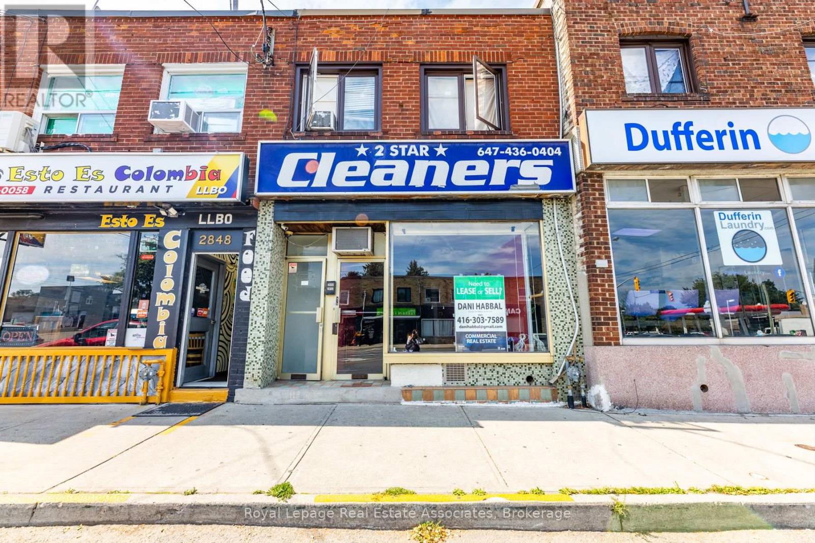 2850 DUFFERIN STREET, toronto (yorkdale-glen park), Ontario