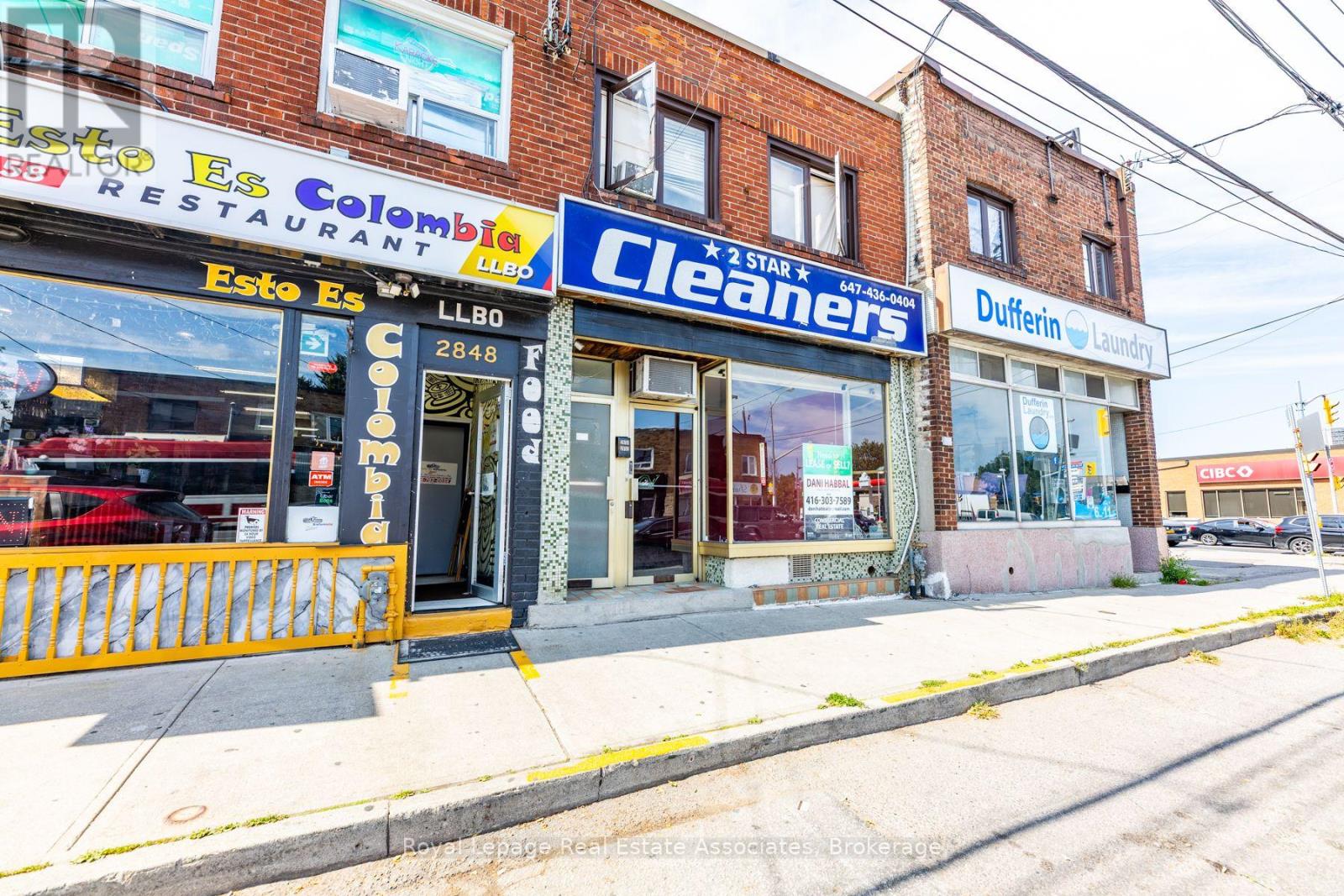 2850 Dufferin Street, Toronto (Yorkdale-Glen Park), Ontario  M6B 3S3 - Photo 2 - W12297423