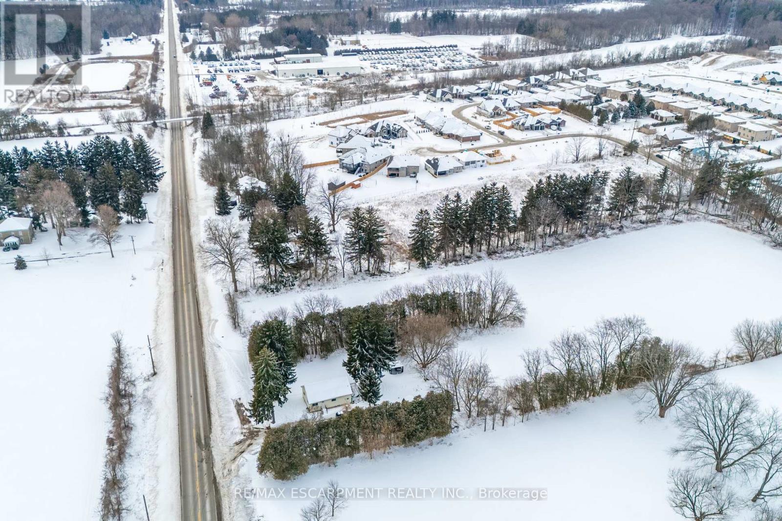 211 Thompson Road W, Norfolk, Ontario  N0E 1Y0 - Photo 11 - X12297451