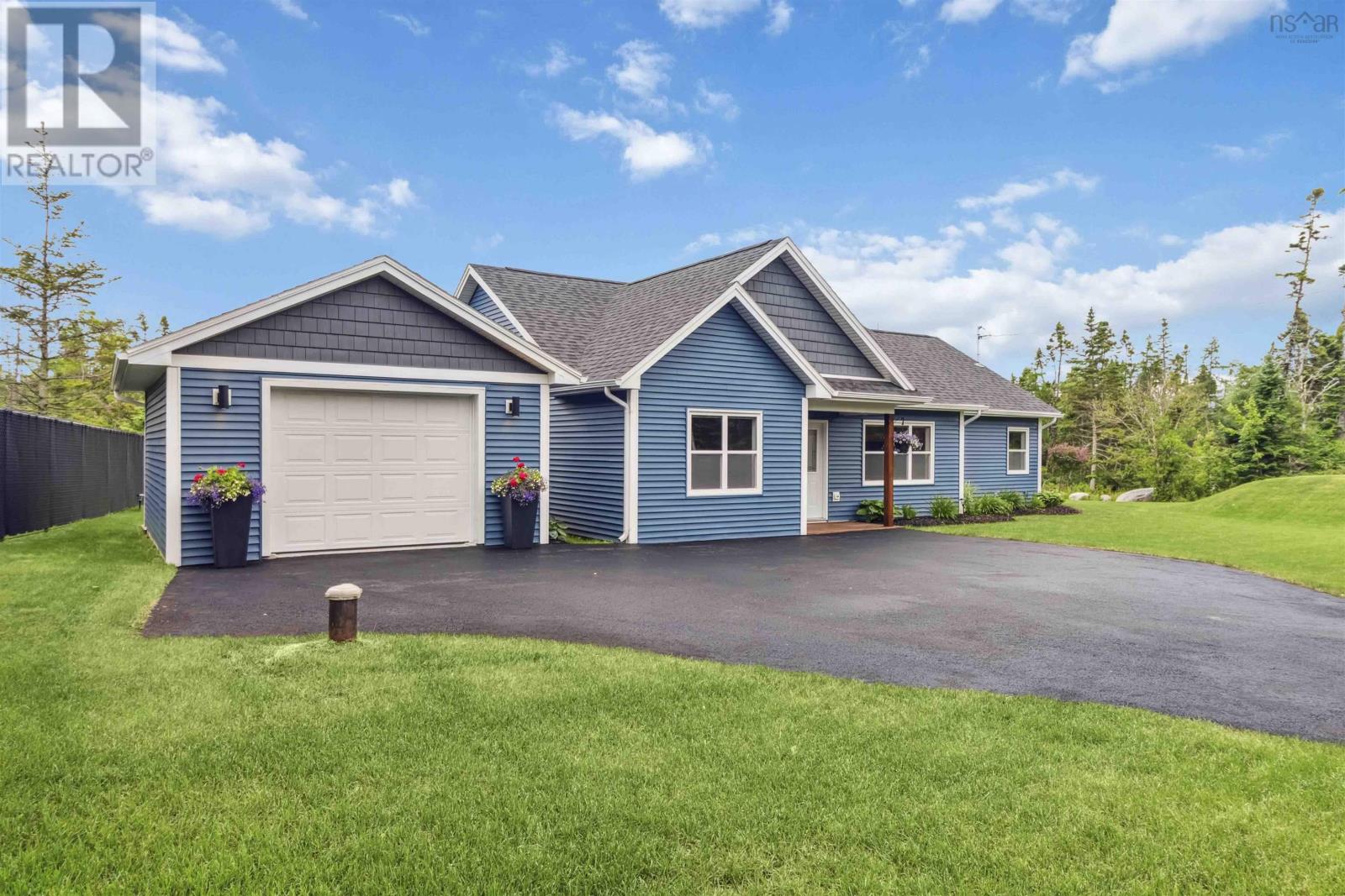 Property at 1308 West Porters Lake Road image 1