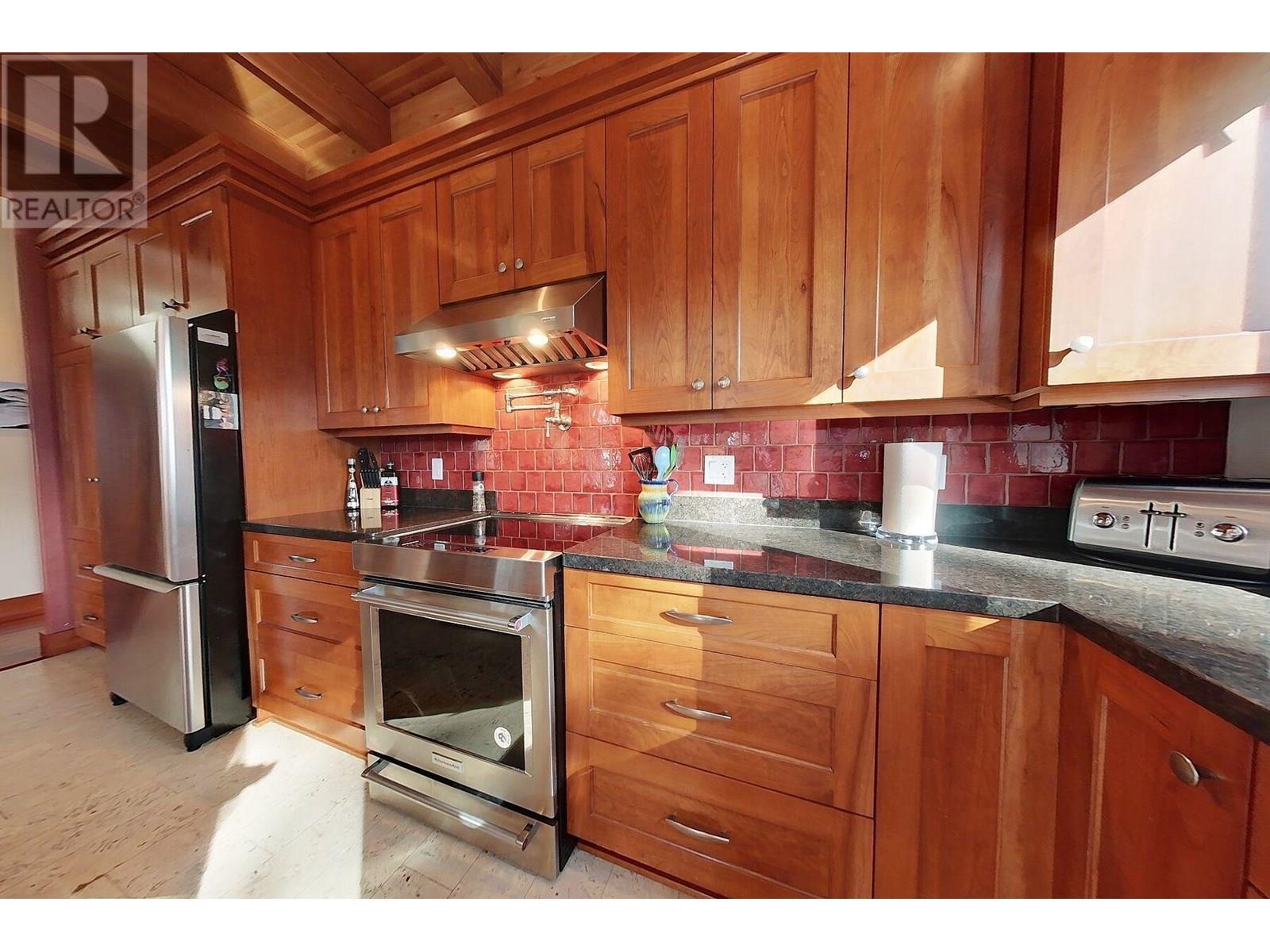4515 Beasley West Road, Nelson, British Columbia  V0G 2G2 - Photo 13 - 2475201