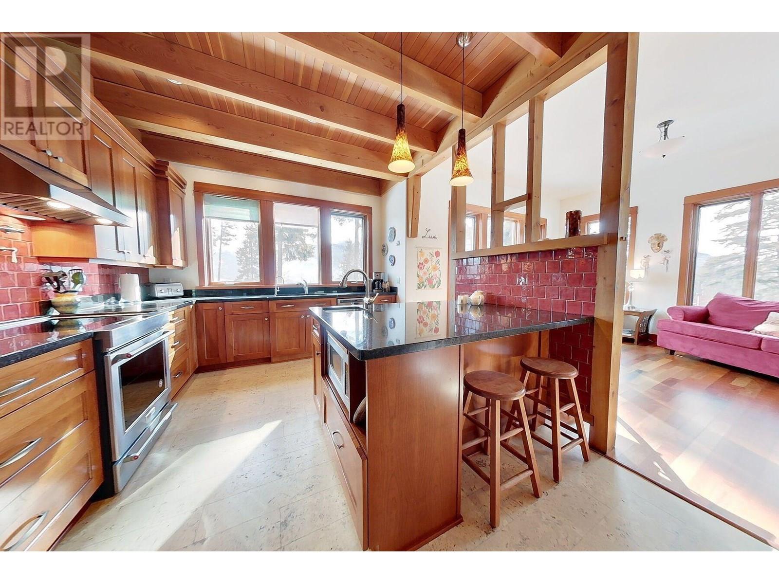 4515 Beasley West Road, Nelson, British Columbia  V0G 2G2 - Photo 9 - 2475201