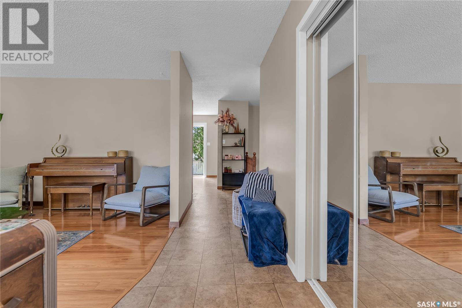 Property at 502 Brightsand CRESCENT image 4