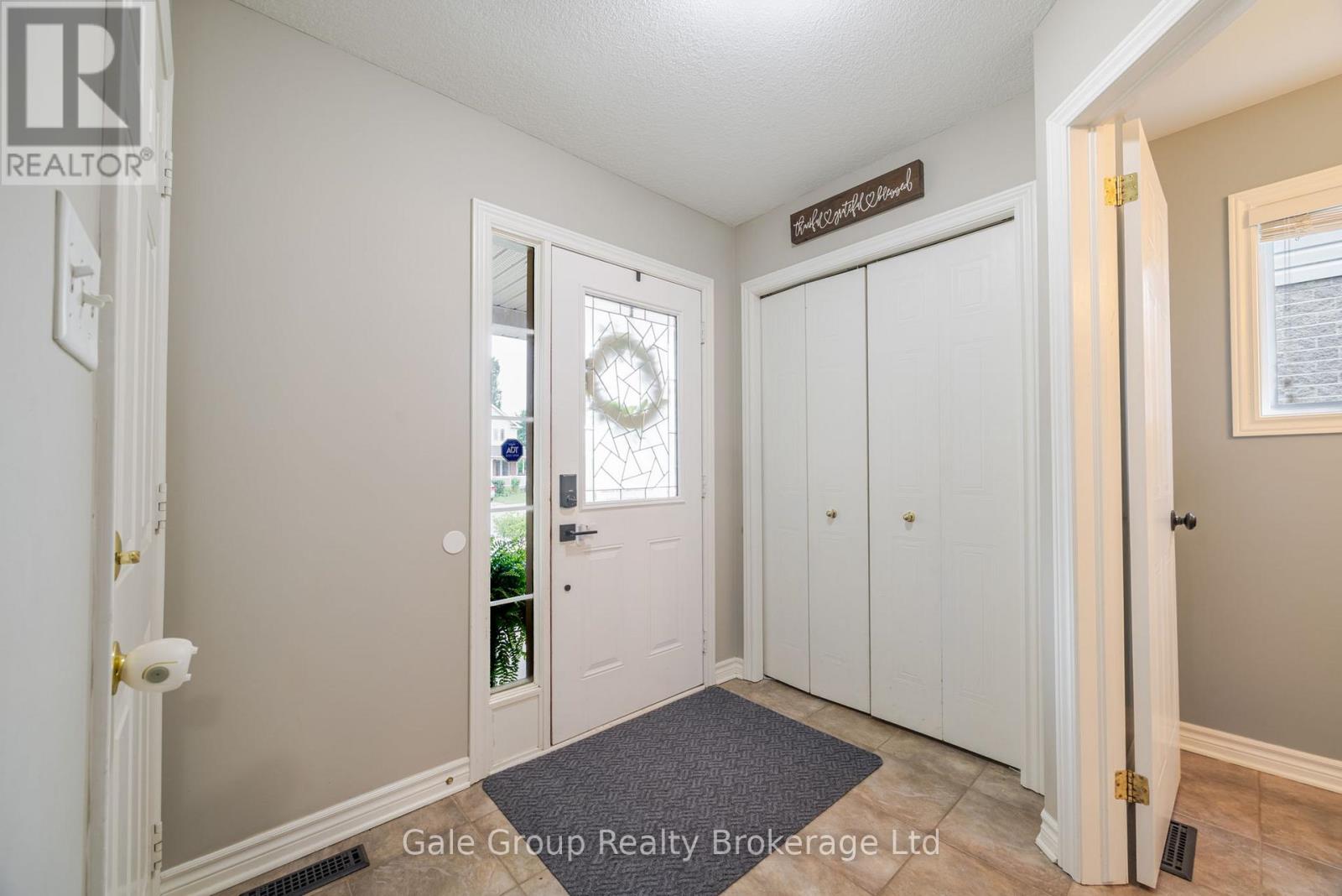 1360 Blackmaple Drive, London East, Ontario  N5Y 6H5 - Photo 7 - X12297633