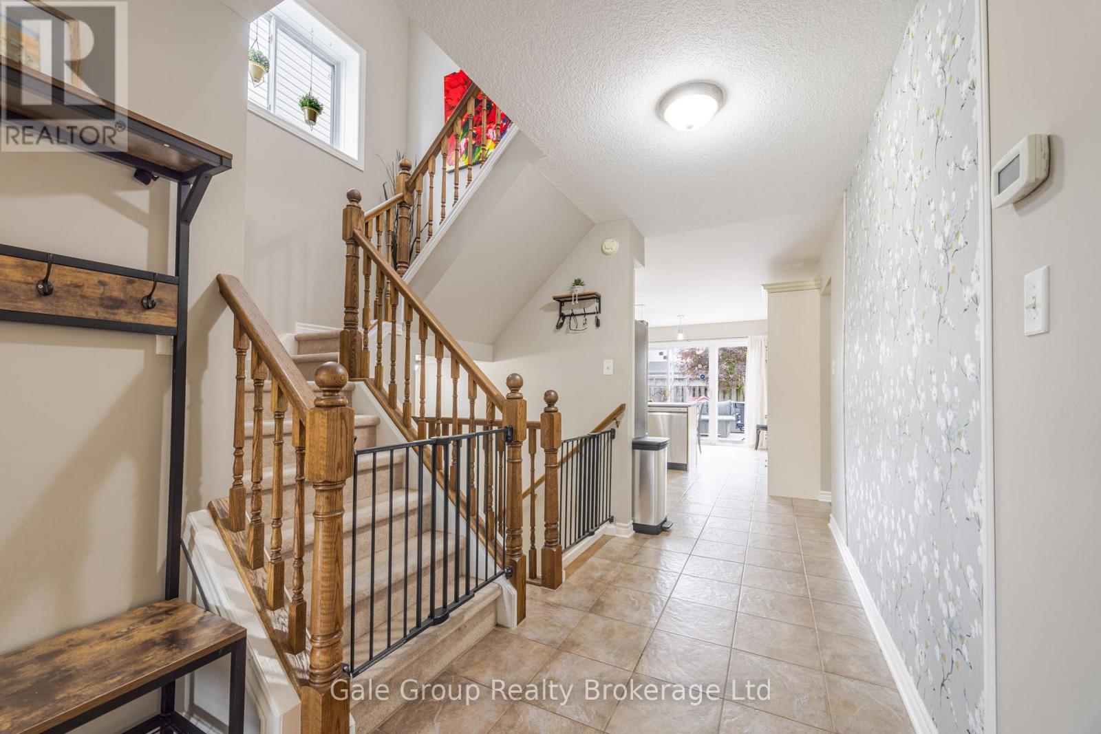 1360 Blackmaple Drive, London East, Ontario  N5Y 6H5 - Photo 9 - X12297633