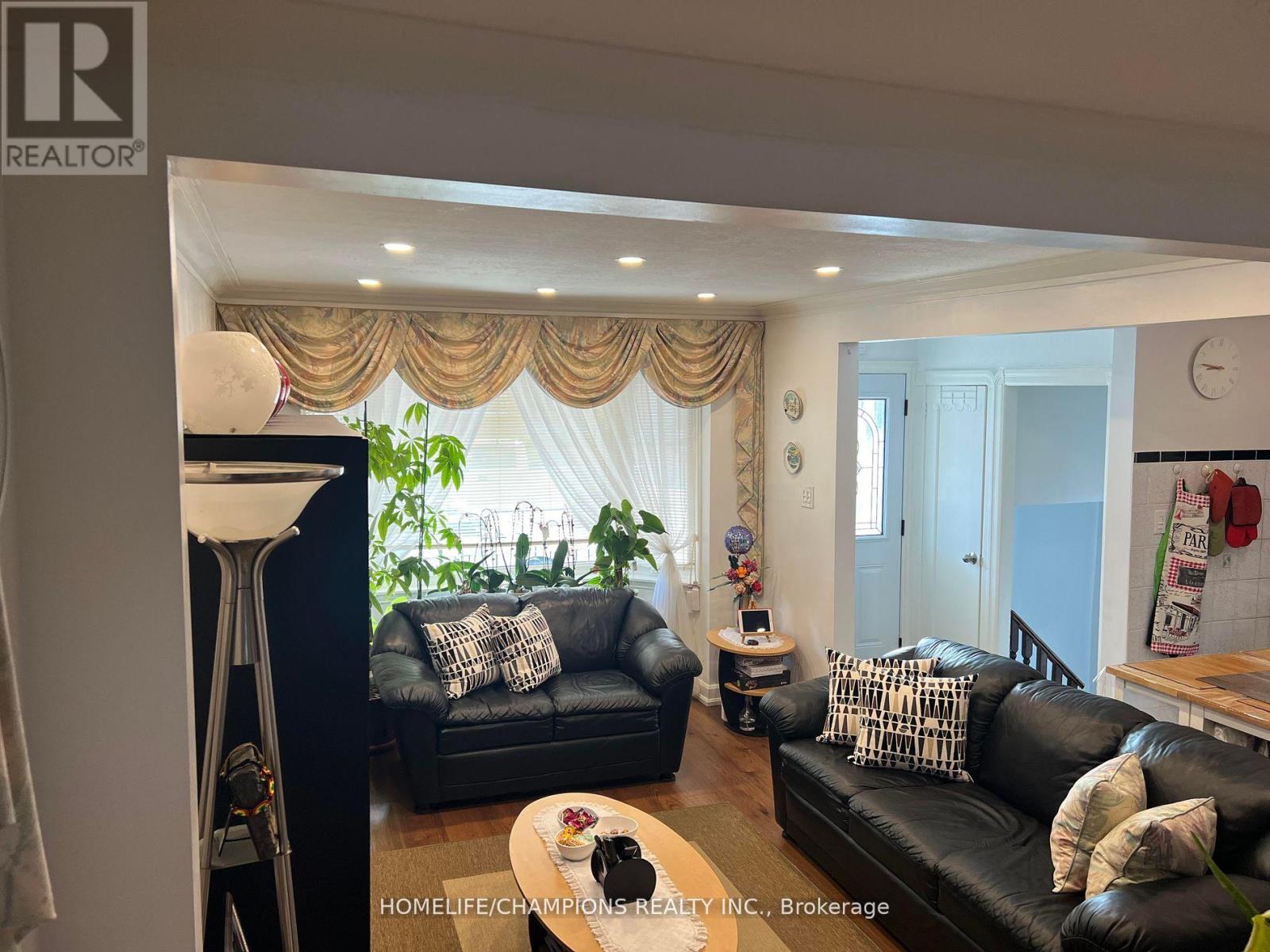 Property at 436 OAKWOOD AVENUE image 5