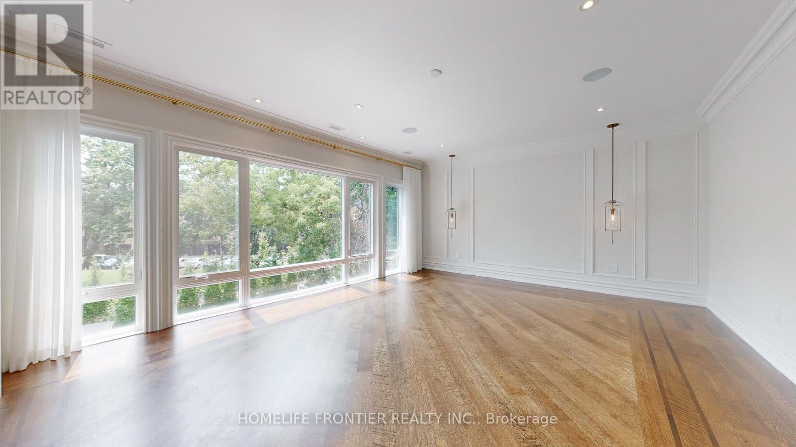 73 Lord Seaton Road, Toronto, Ontario  M2P 1K6 - Photo 18 - C12297628
