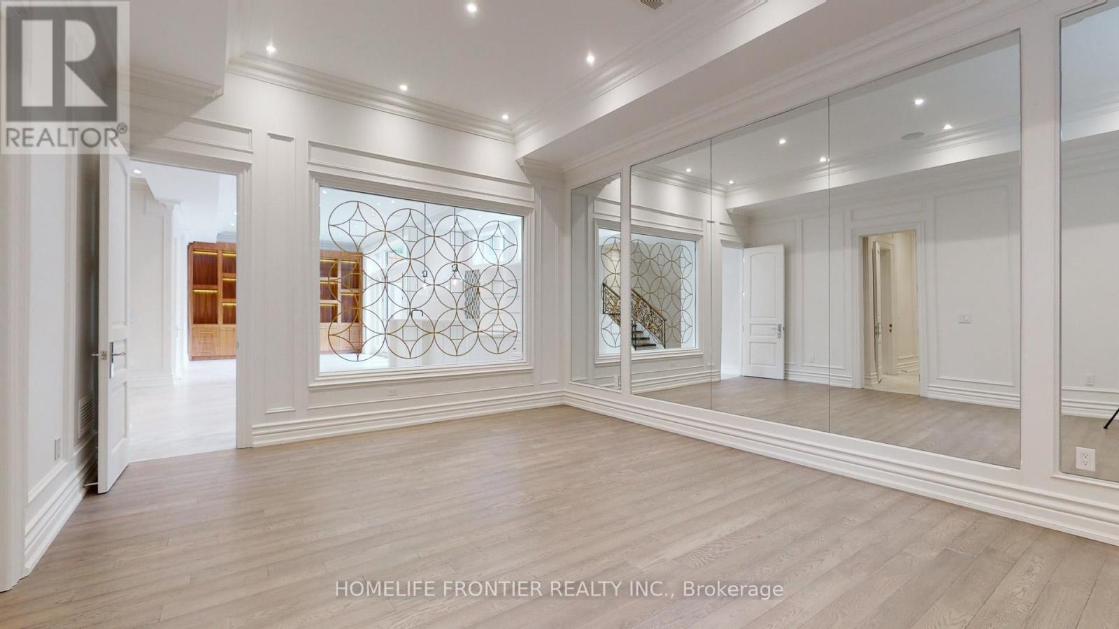73 Lord Seaton Road, Toronto, Ontario  M2P 1K6 - Photo 26 - C12297628