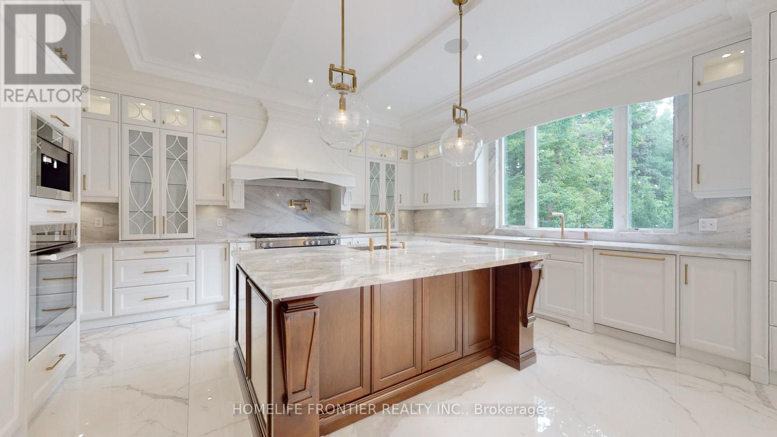 73 Lord Seaton Road, Toronto, Ontario  M2P 1K6 - Photo 9 - C12297628