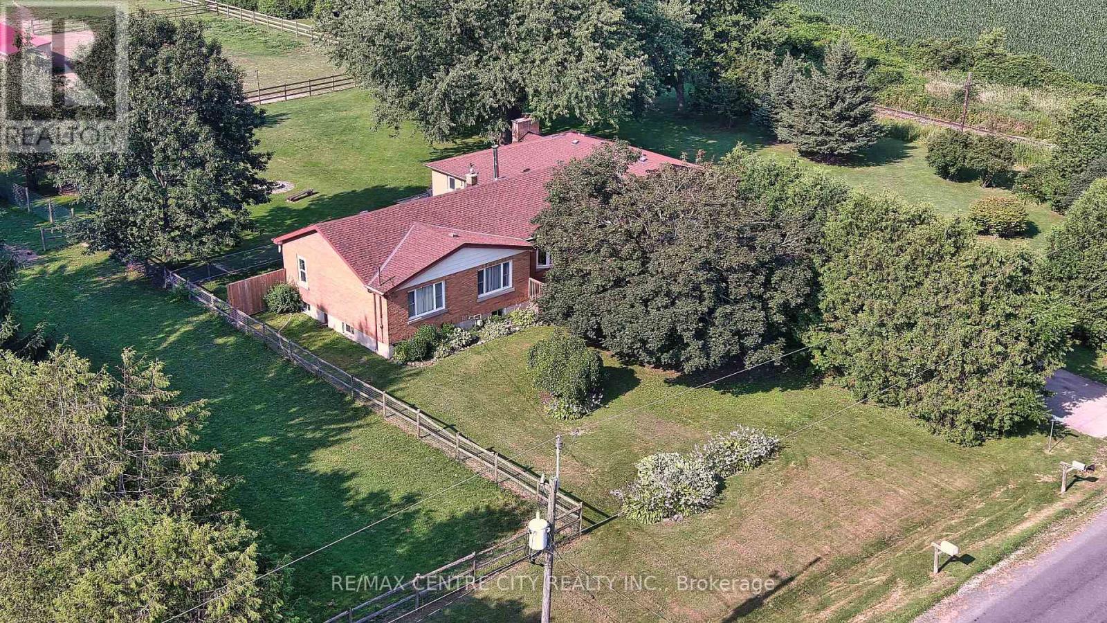 42508 Truman Line, Central Elgin, Ontario  N5P 3T1 - Photo 36 - X12297769