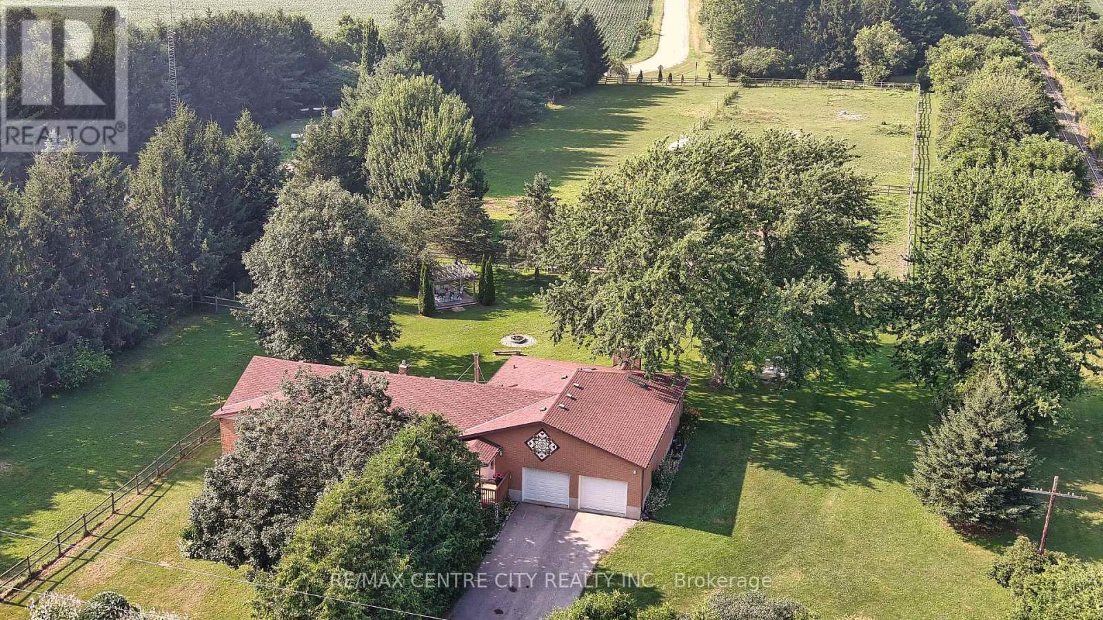 42508 Truman Line, Central Elgin, Ontario  N5P 3T1 - Photo 38 - X12297769