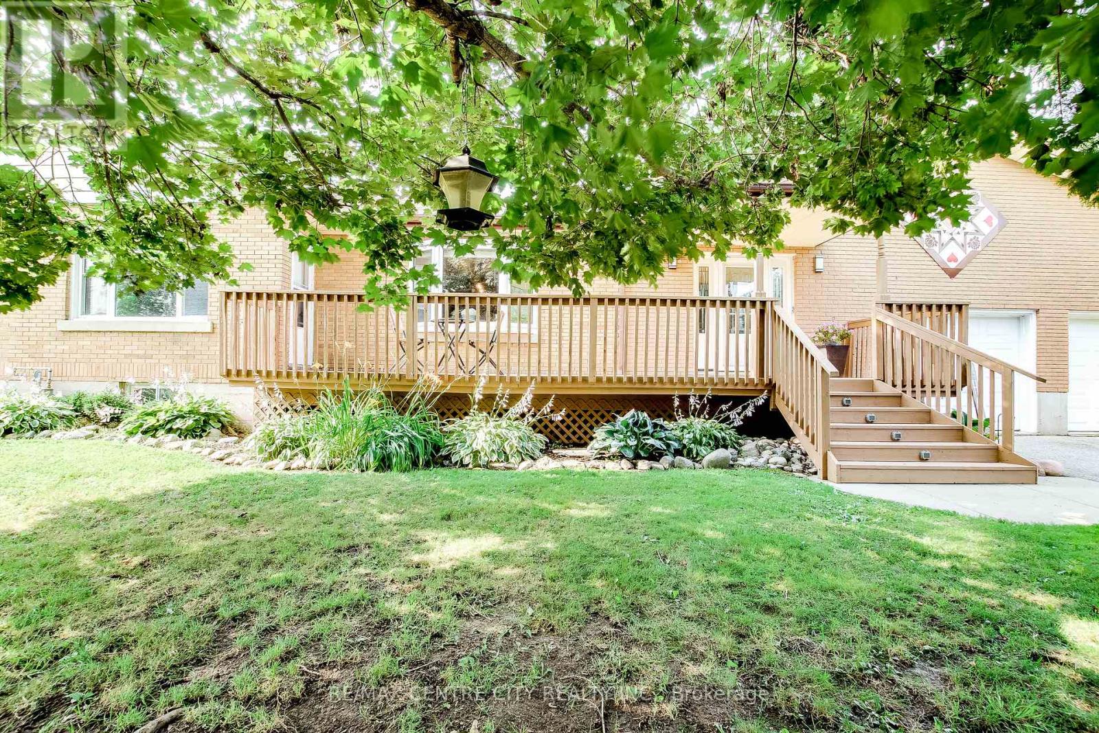 42508 Truman Line, Central Elgin, Ontario  N5P 3T1 - Photo 4 - X12297769