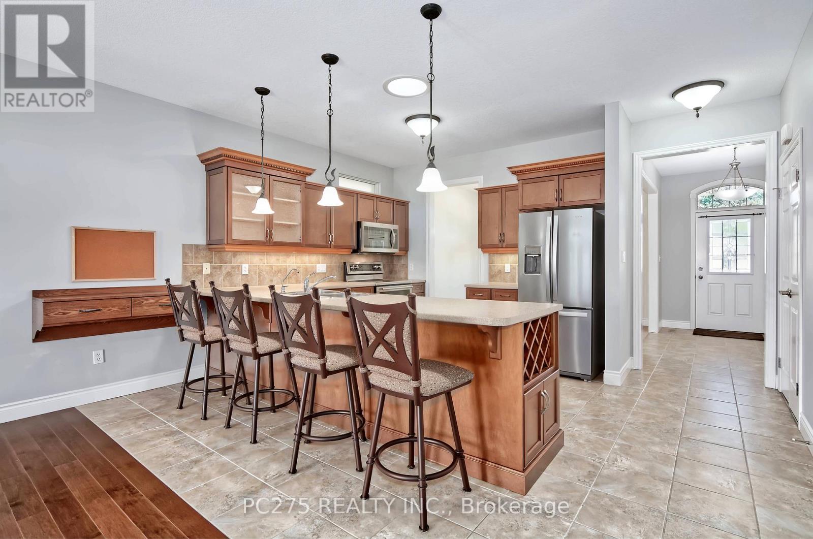 41 Park Place, Tillsonburg, Ontario  N4G 0B8 - Photo 11 - X12297775