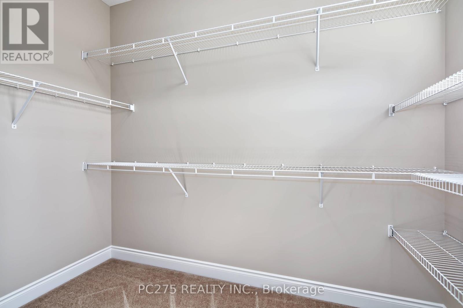 41 Park Place, Tillsonburg, Ontario  N4G 0B8 - Photo 20 - X12297775