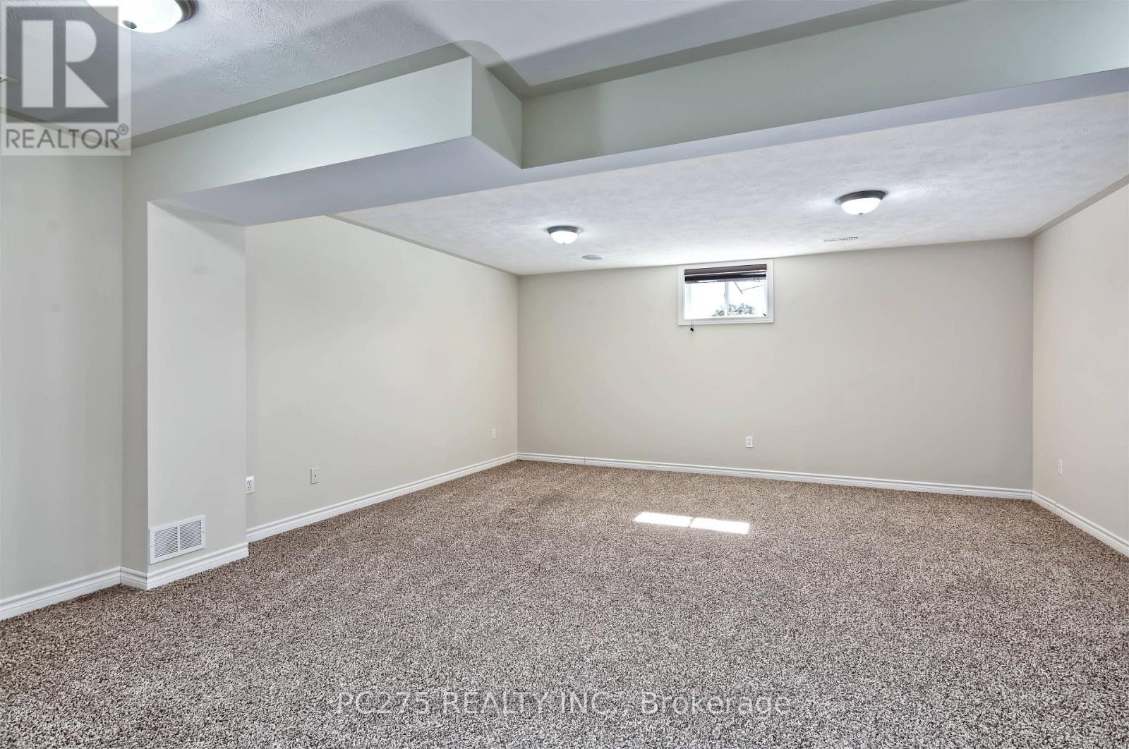 41 Park Place, Tillsonburg, Ontario  N4G 0B8 - Photo 23 - X12297775