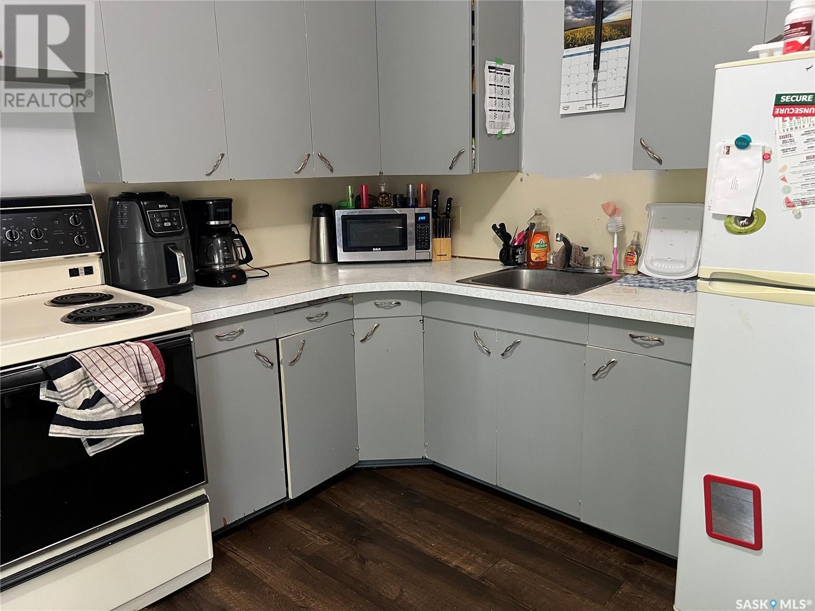 335 1st Avenue E, Porcupine Plain, Saskatchewan  S0E 1H0 - Photo 11 - SK009654