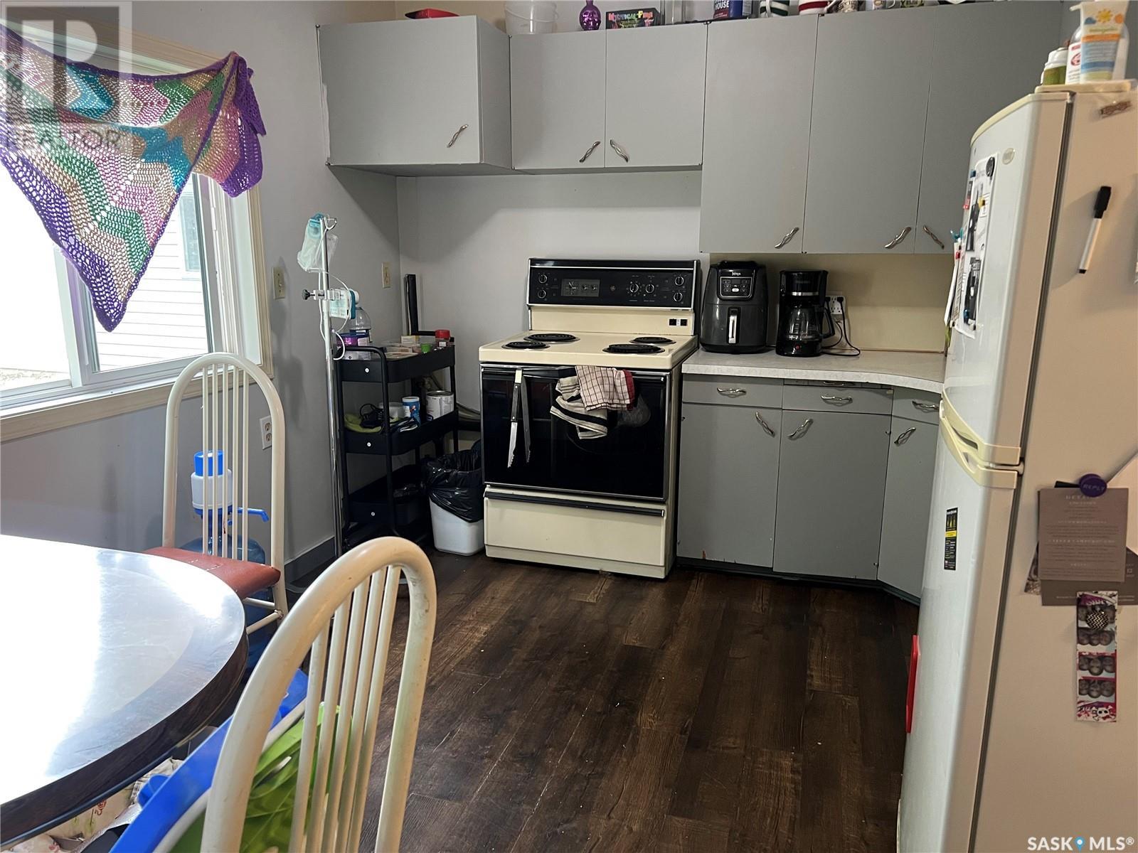 335 1st Avenue E, Porcupine Plain, Saskatchewan  S0E 1H0 - Photo 9 - SK009654