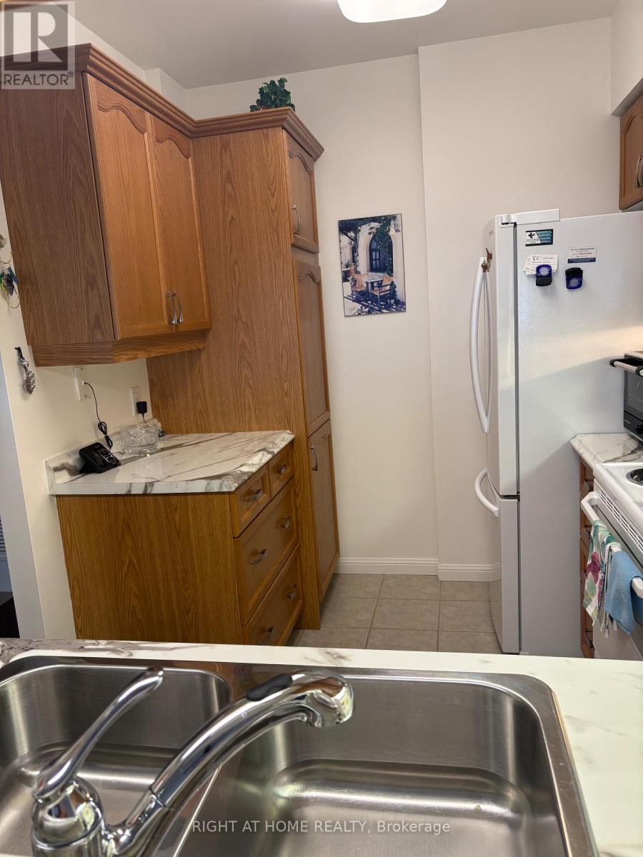 506 - 90 Dean Avenue, Barrie, Ontario  L4N 0M3 - Photo 26 - S12297583
