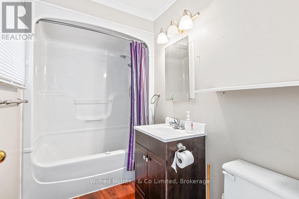 121 South Rankin Street, Saugeen Shores, Ontario  N0H 2L0 - Photo 21 - X12104873