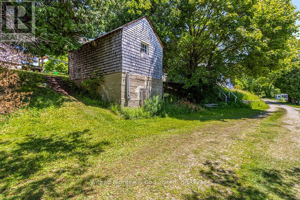 121 South Rankin Street, Saugeen Shores, Ontario  N0H 2L0 - Photo 30 - X12104873