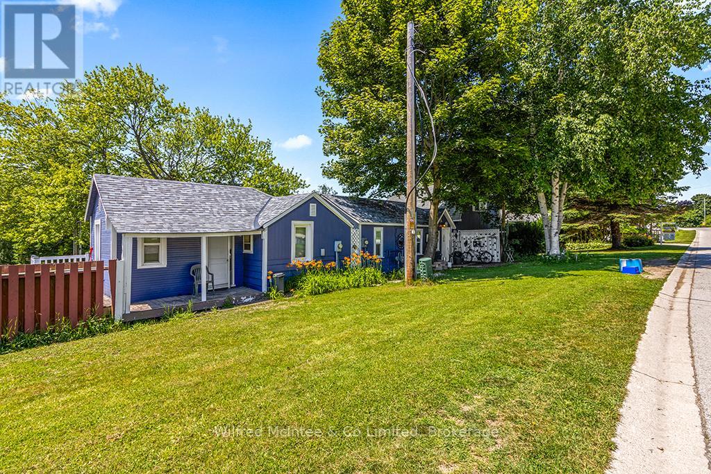 121 South Rankin Street, Saugeen Shores, Ontario  N0H 2L0 - Photo 14 - X12104873