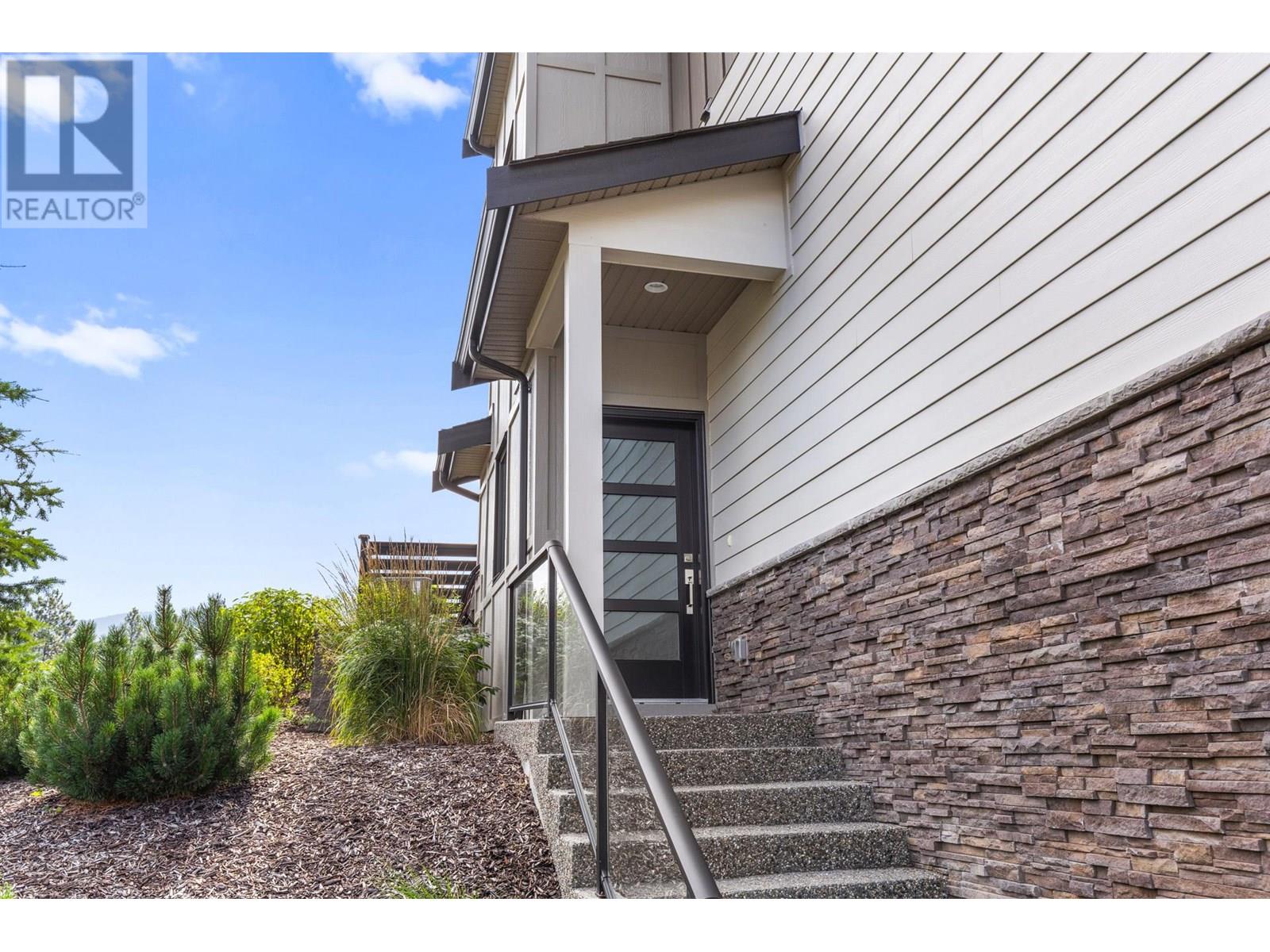 Property at 12798 Lake Hill Drive Unit# 61 image 3
