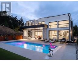 722 Highpointe Place, kelowna, British Columbia
