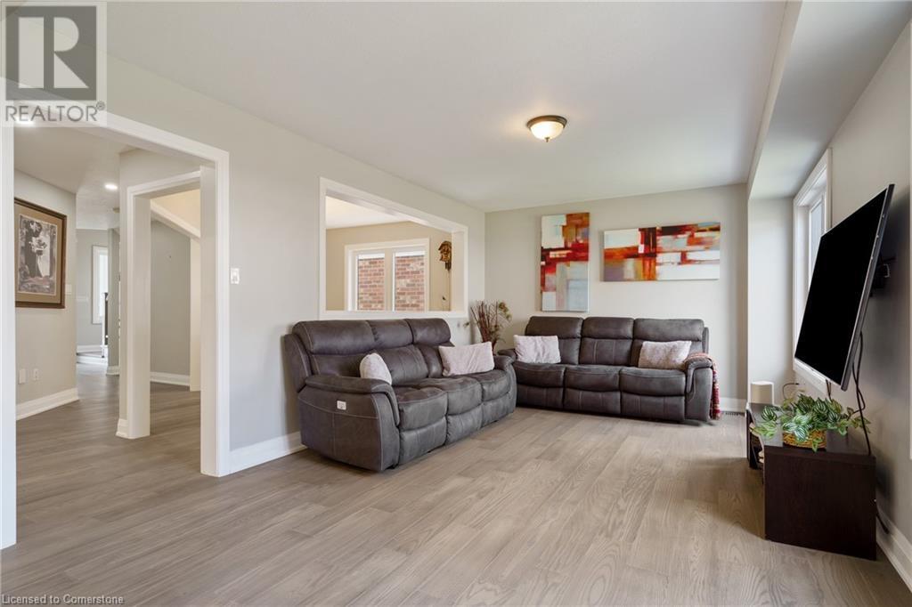 158 Voyager Pass, Binbrook, Ontario  L0R 1C0 - Photo 7 - 40753202