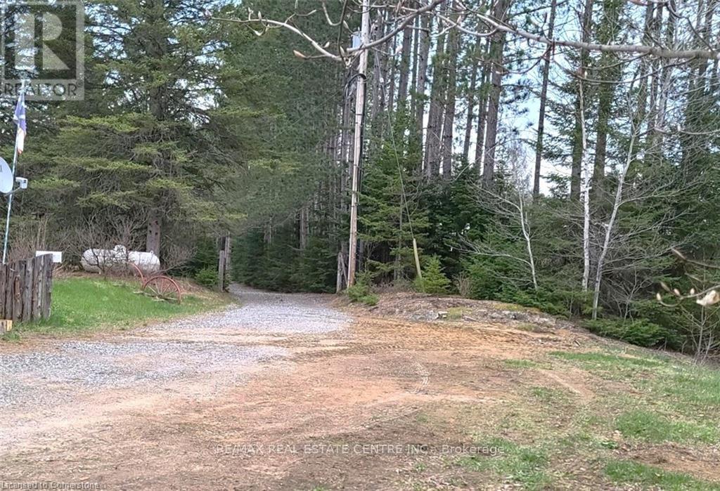 85 Ashby Lake Road, Addington Highlands, Ontario  K0H 1L0 - Photo 10 - X12297574