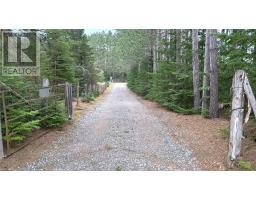 85 ASHBY LAKE ROAD, Addington Highlands, Ontario