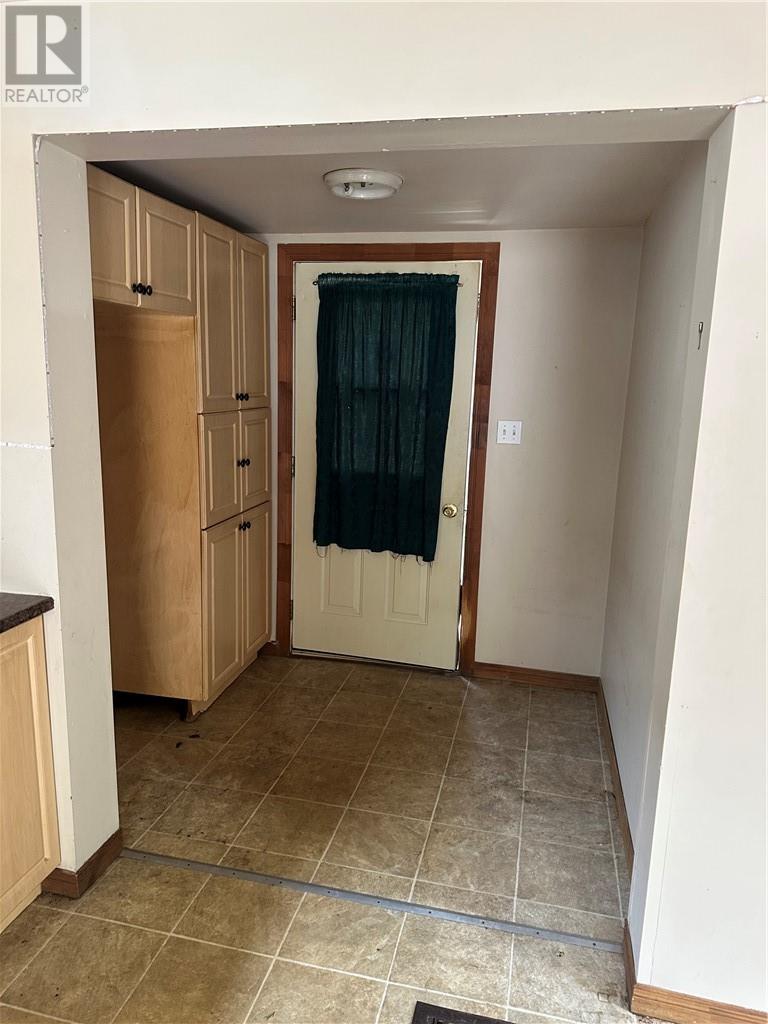 Property at 246 Kathleen Street image 4