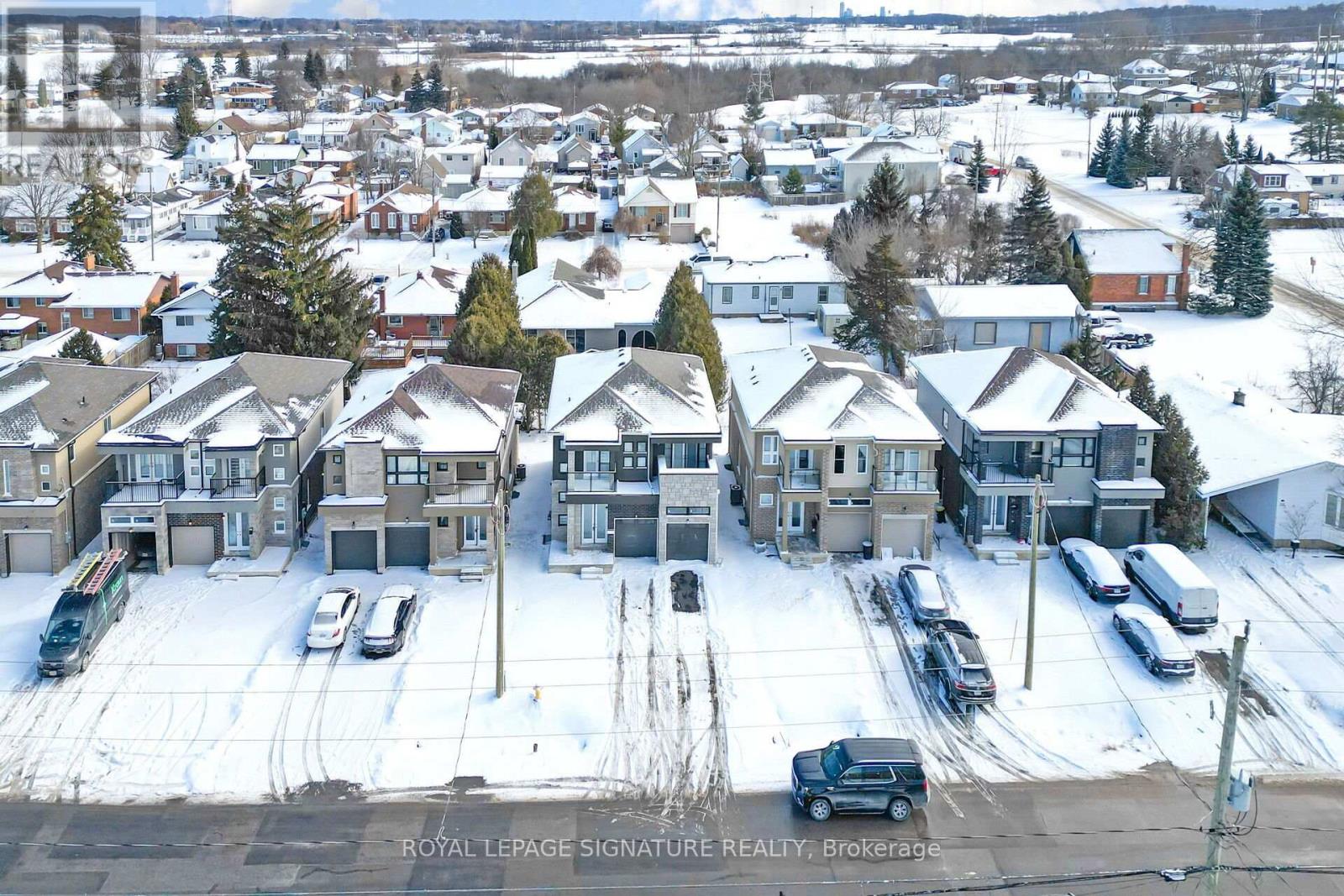 Property at 226 MORTON STREET image 3