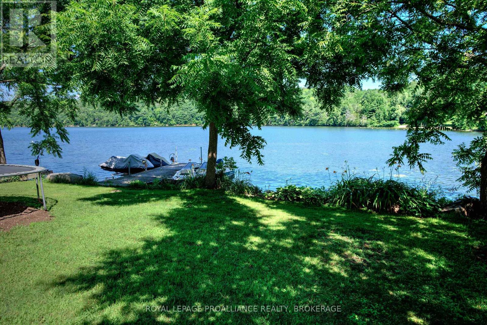 42 Rebecca Lane, Westport, Ontario  K0G 1X0 - Photo 4 - X12297799