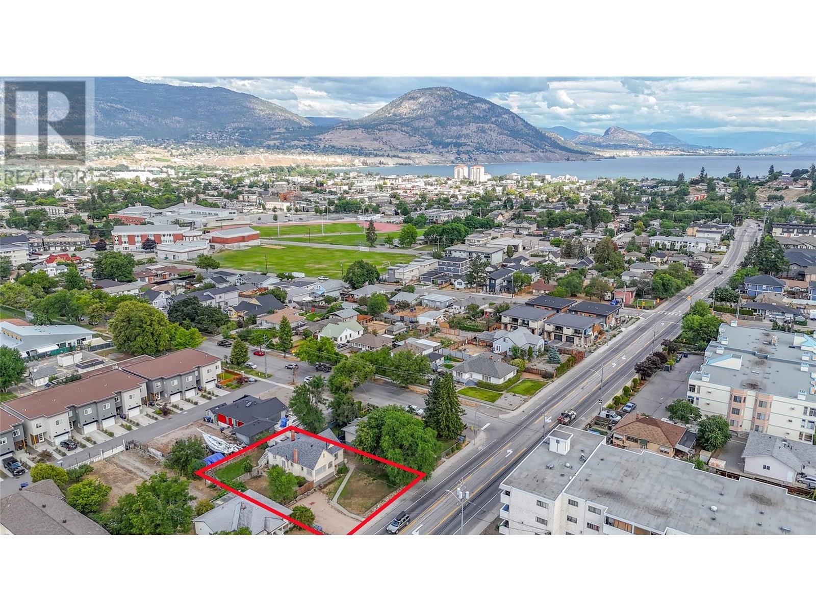 1027 Government Street, penticton, British Columbia
