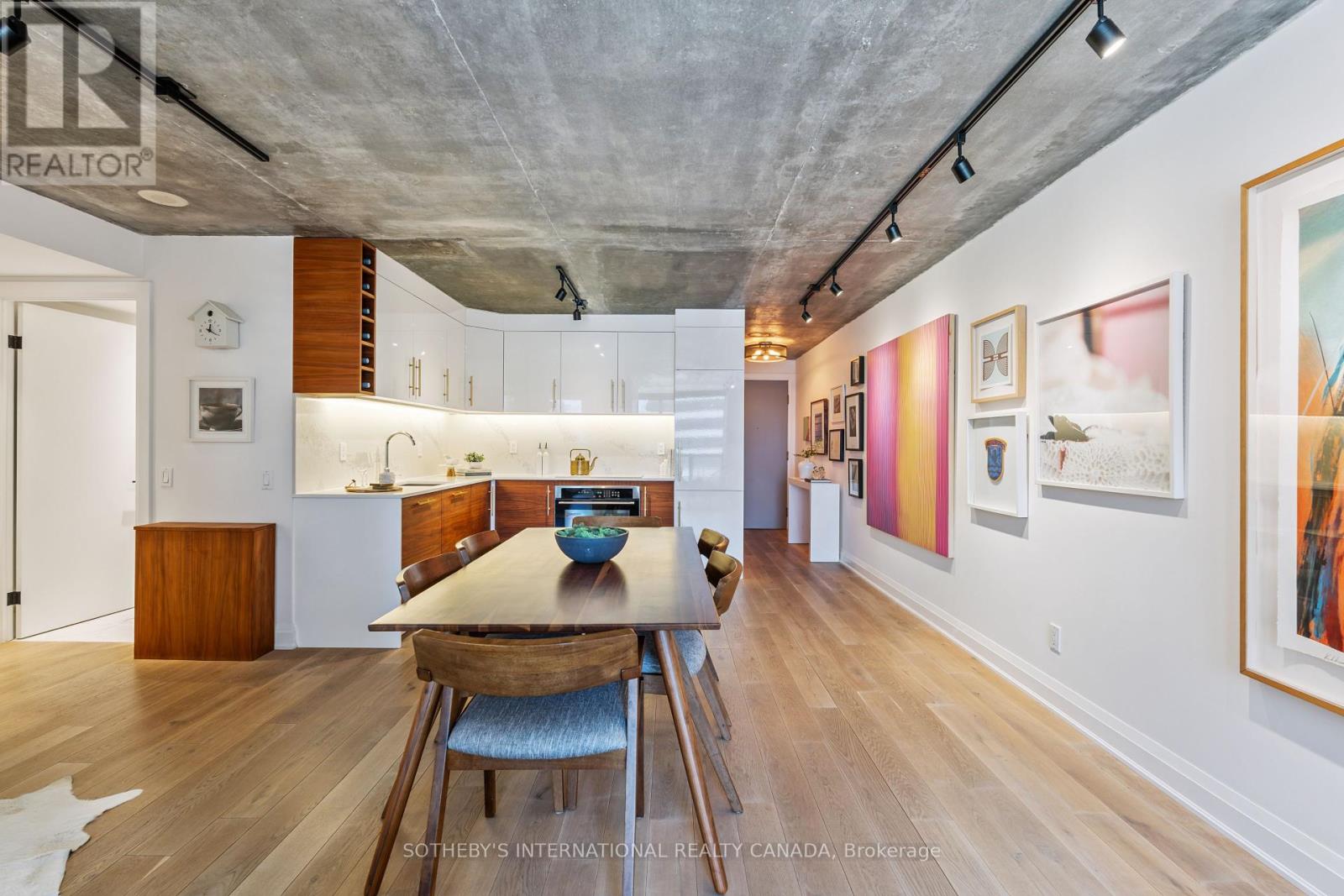 1011 - 152 St Patrick Street, Toronto, Ontario  M5T 3J9 - Photo 11 - C12297674