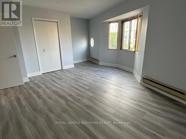 Upper - 1537 Dundas Street W, Toronto (Little Portugal), Ontario  M6J 1Y7 - Photo 5 - C12297696