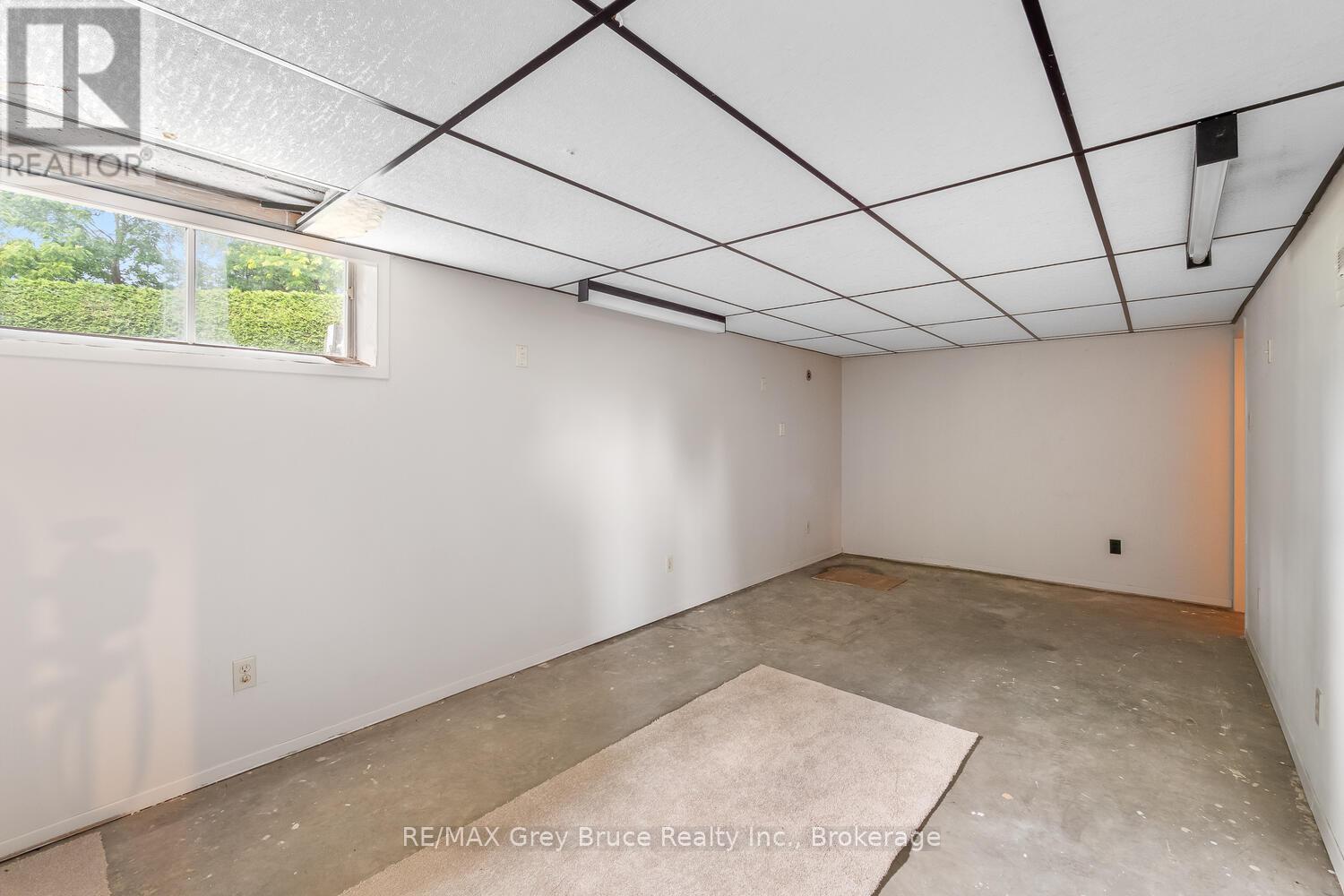 887 Nodwell Court, Saugeen Shores, Ontario  N0H 2C4 - Photo 34 - X12292998