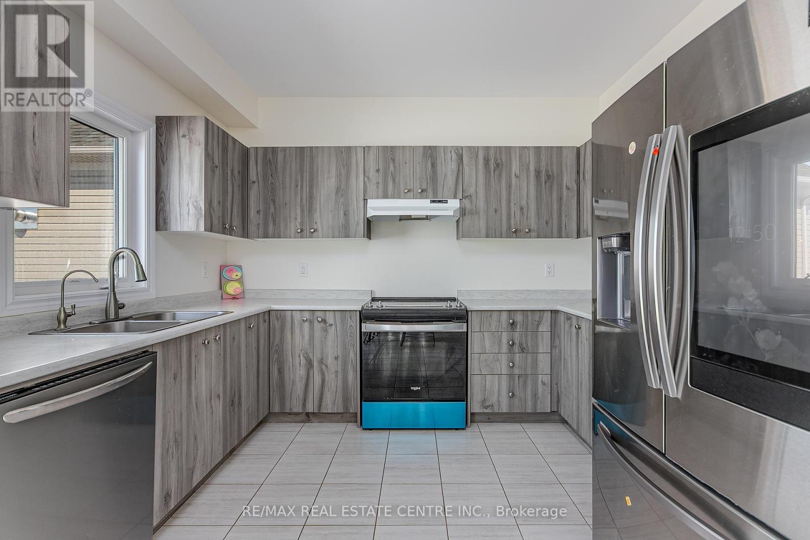 58 Atlantis Drive W, Orillia, Ontario  L3V 8L4 - Photo 11 - S12297750