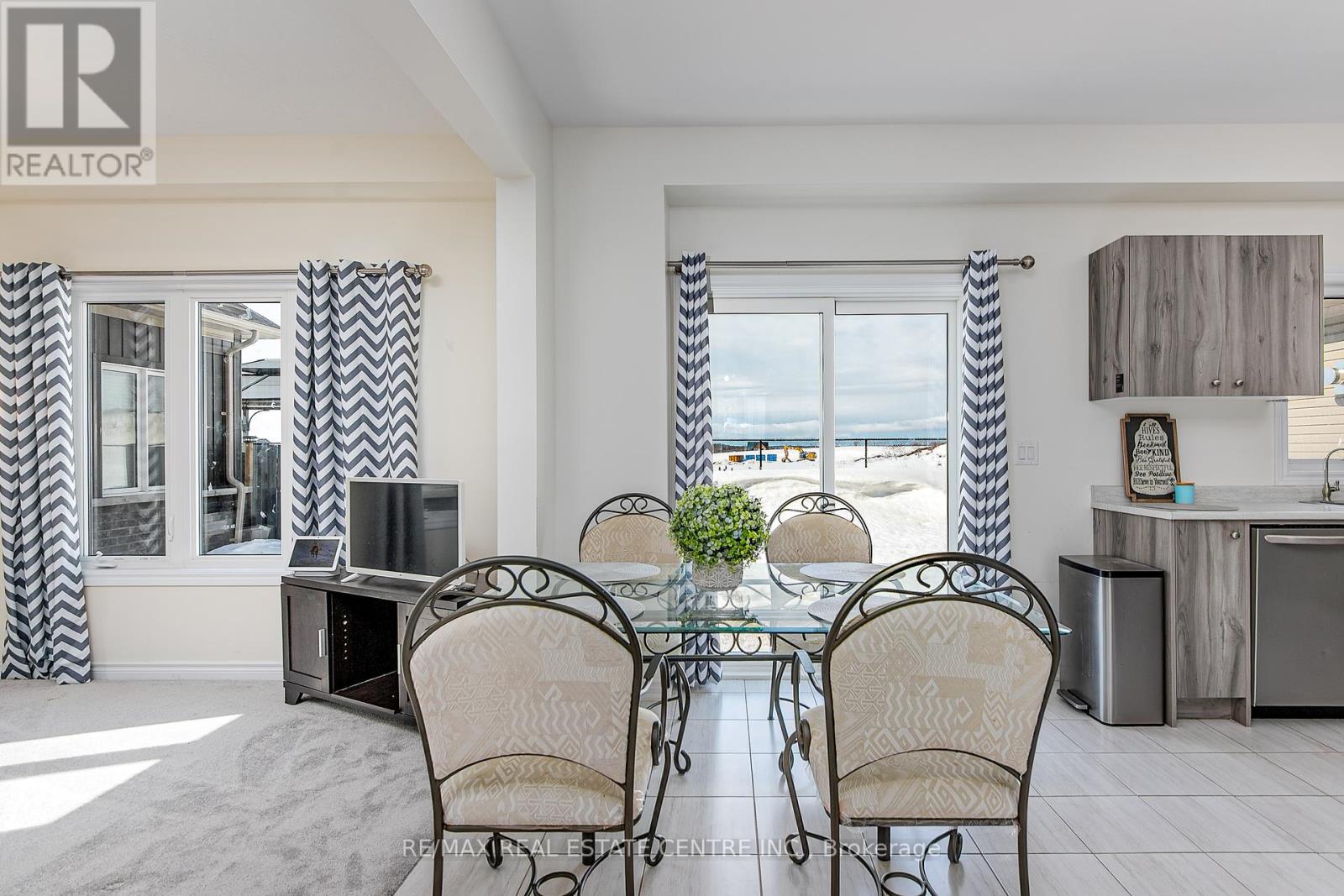 58 Atlantis Drive W, Orillia, Ontario  L3V 8L4 - Photo 8 - S12297750