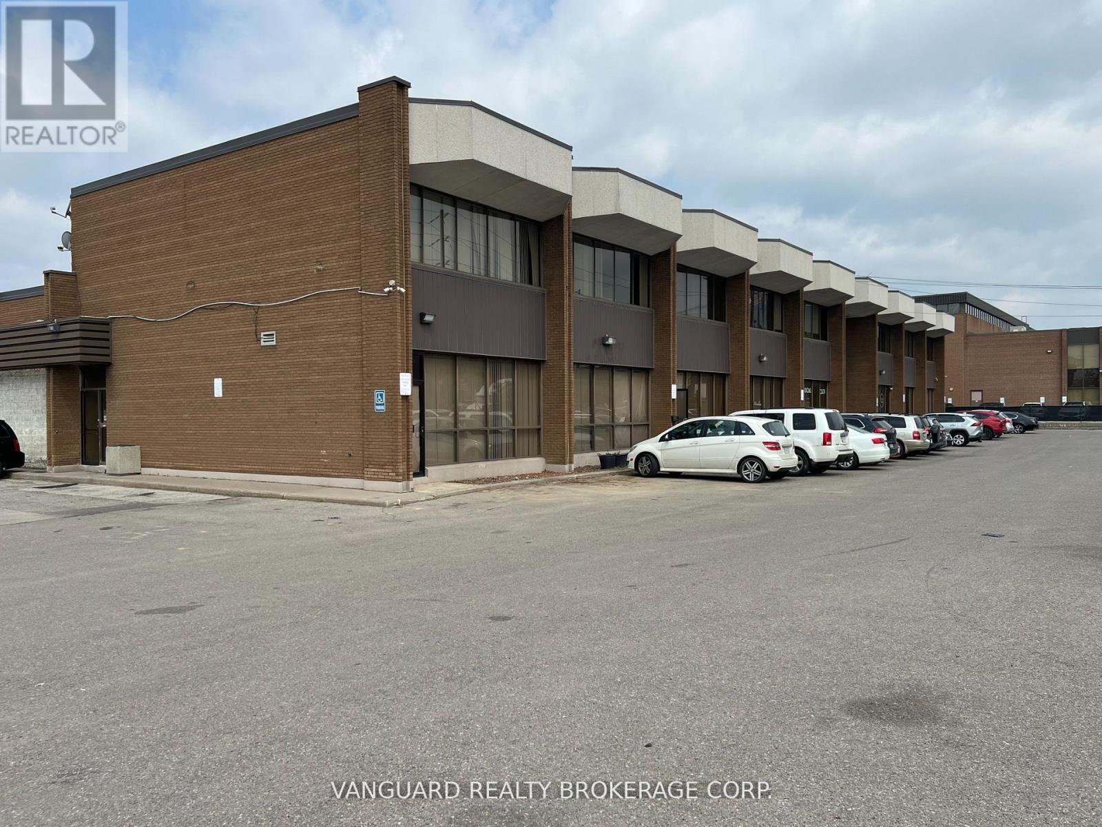 200 - 430 Signet Drive, Toronto, Ontario  M9L 2T6 - Photo 3 - W12297772