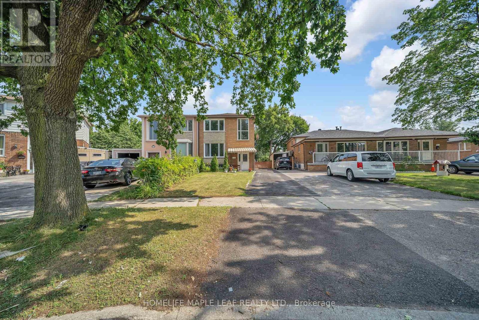 Property at 7464 HOMESIDE GARDENS image 3