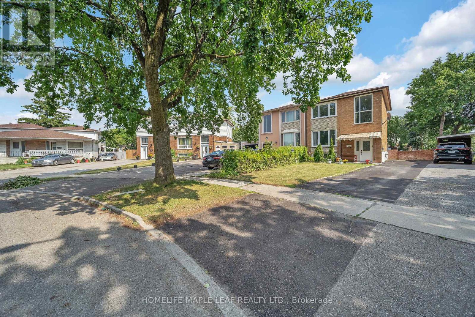 Property at 7464 HOMESIDE GARDENS image 4