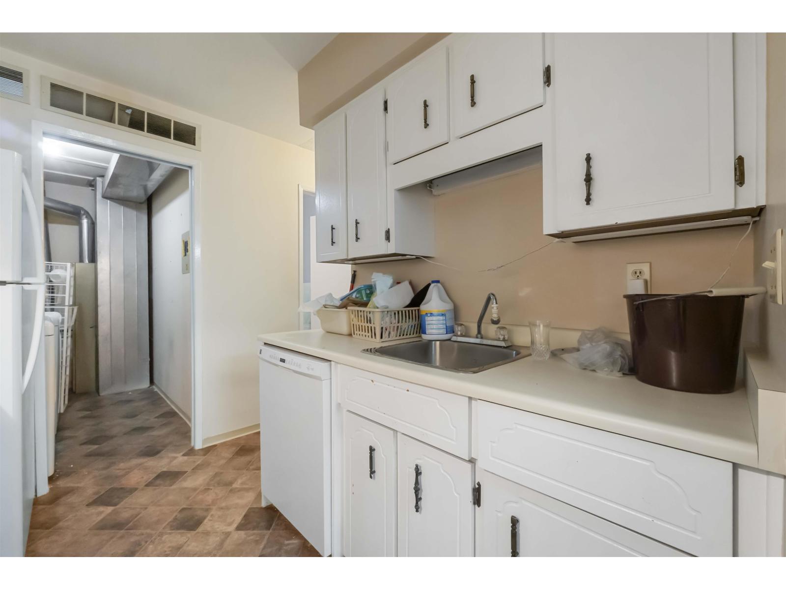 1121 34909 Old Yale Road, Abbotsford, British Columbia  V3G 2E7 - Photo 13 - R2981366