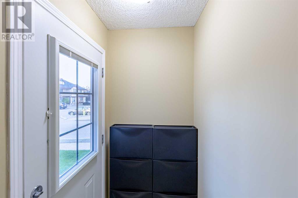 Property at 201, 7 Everridge Square SW image 5