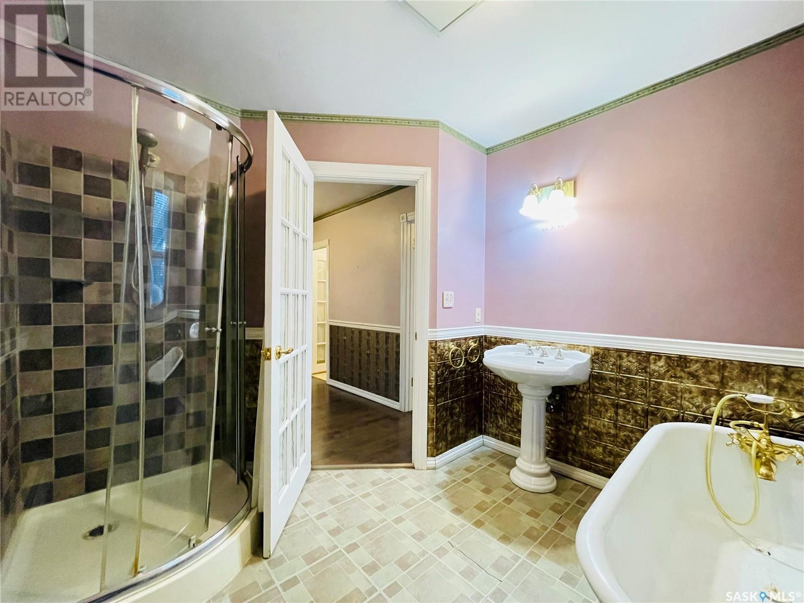2230 Rose Street, Regina, Saskatchewan  S4R 2A6 - Photo 27 - SK013085
