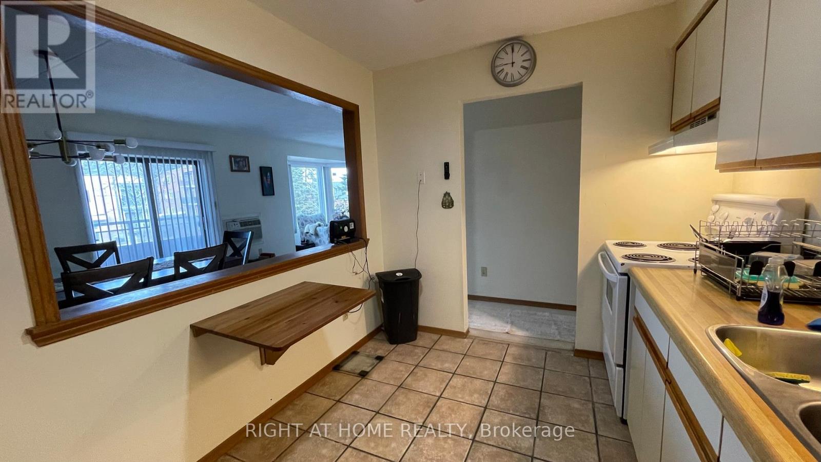 101 - 401 Erb Street W, Waterloo, Ontario  N2L 1W7 - Photo 20 - X12297649