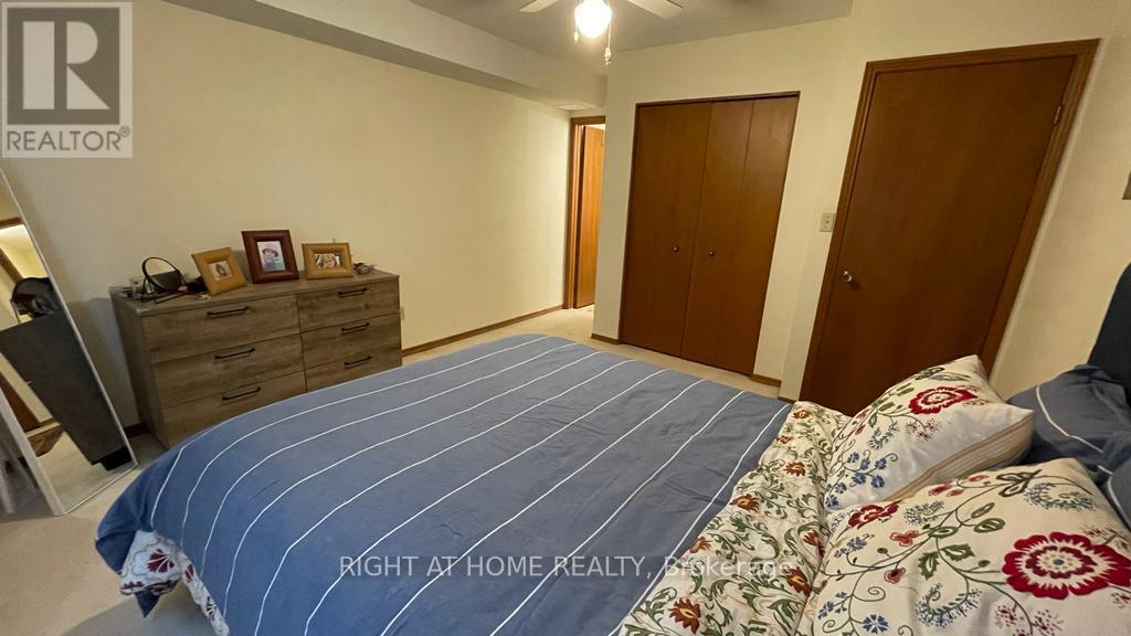 101 - 401 Erb Street W, Waterloo, Ontario  N2L 1W7 - Photo 5 - X12297649