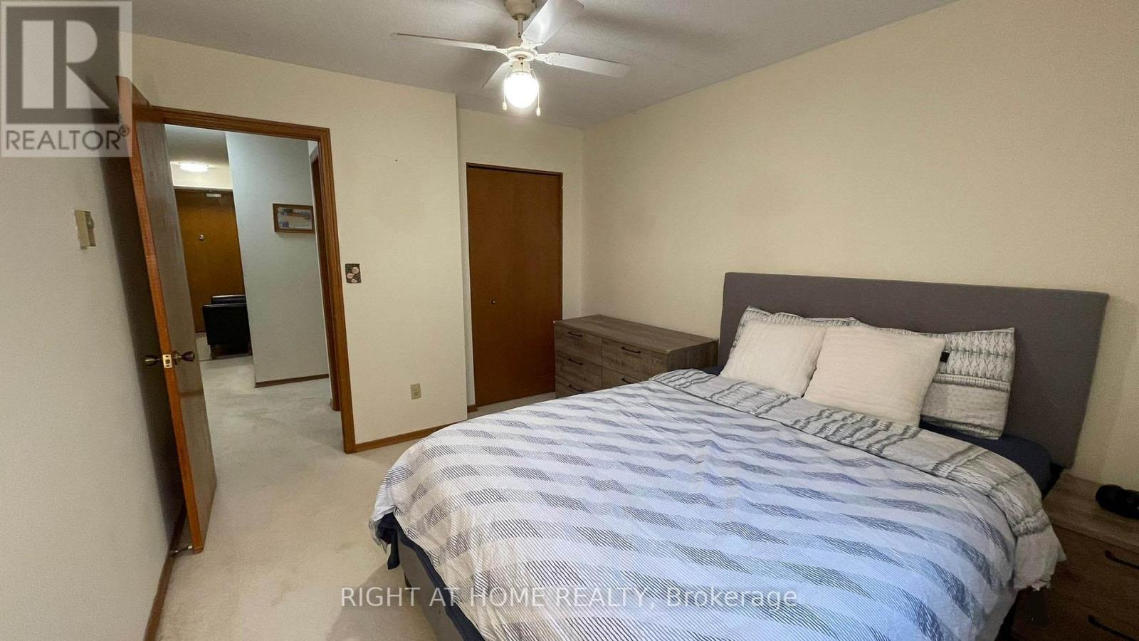 101 - 401 Erb Street W, Waterloo, Ontario  N2L 1W7 - Photo 6 - X12297649